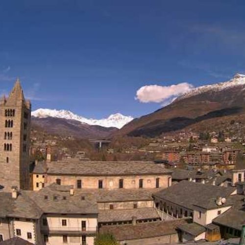 Live Webcam: Aosta, Italy - Alpine City & Roman Heritage