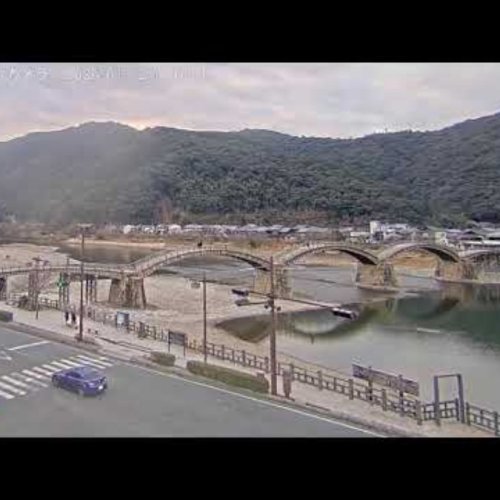 Live Kintai Bridge Webcam in Iwakuni, Japan