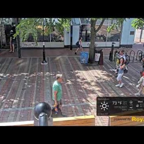 Church Street Marketplace Webcam | Burlington, USA