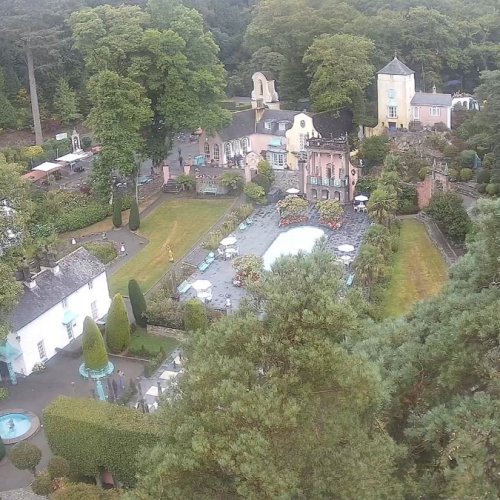 Portmeirion Piazza Live Webcam: Iconic Village & Coastal Views