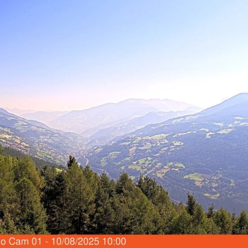 Barbian / Barbiano Live Webcam: Panoramic Alpine Views at 1142m