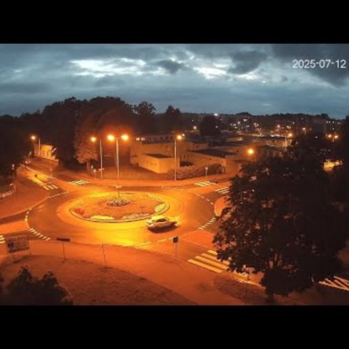 Nowy Tomyśl Roundabout Live Webcam: Rondo Osiedlowe Traffic & Town View