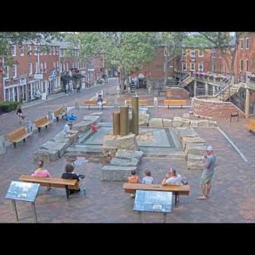 Live View: Inn Street Fountain, Newburyport, MA