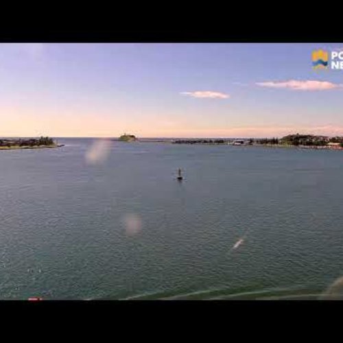 Newcastle Harbour Live Stream: Ships, Scenery & Coastal Views