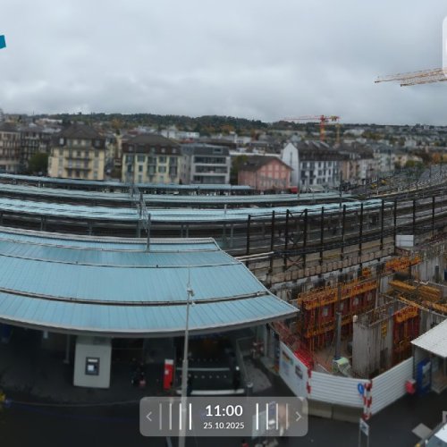 Vevey Quai Ouest Live Webcam: Swiss Riviera & Urban Development