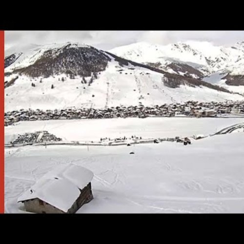 Livigno Live Webcam: Snowy Mountain Landscape