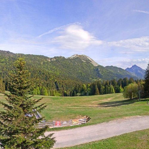 Col de Porte La Prairie Live Webcam – Les Cottaves, France