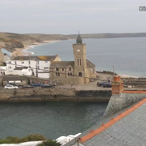 Porthleven Harbour Live Webcam 🌊 Cornwall, UK