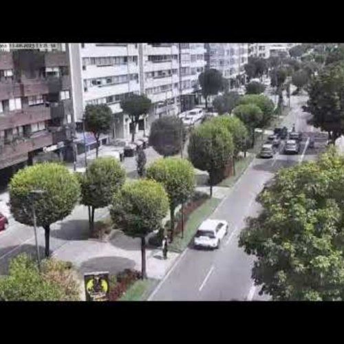 Avenida da Gran Vía Vigo Live Traffic Cam