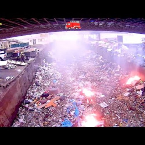 Oregon City Waste Management Live Cam 🇺🇸