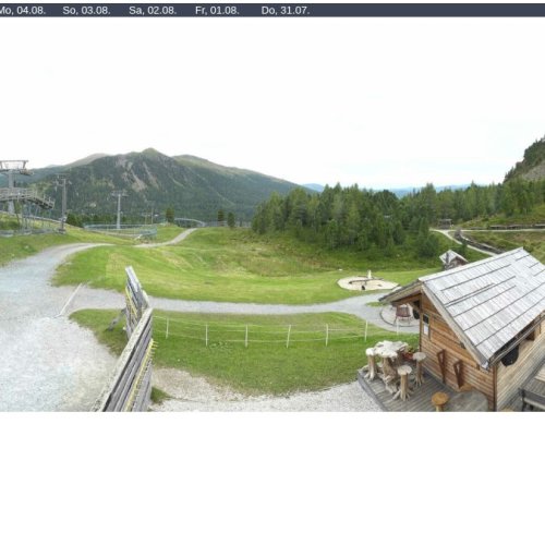 Almzeithütte Webcam: Live Views of Turracher Höhe, Austria