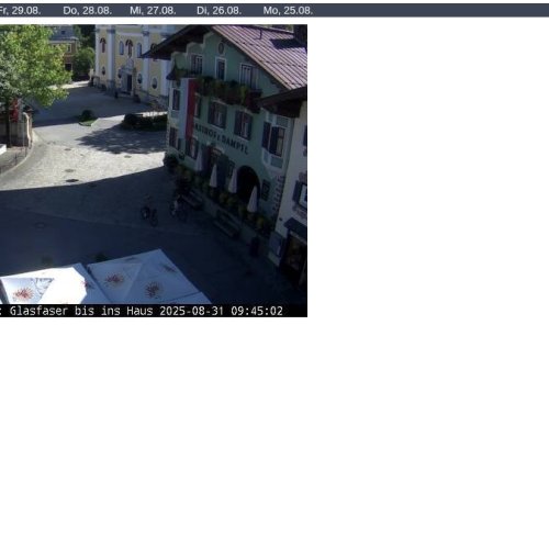 Dorfplatz St. Johann in Tirol Live Webcam | Austrian Alps View