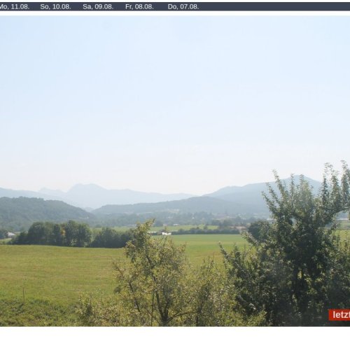 Live Vachendorf Webcam: Bavarian Alps & Countryside Views