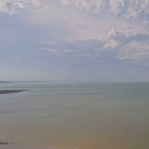 Granville 8 Miles Nautic Beach Live View