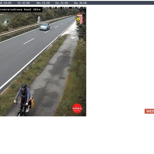 Puchenau Live Webcam: B127 Traffic & Danube River Views