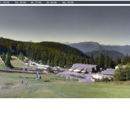 Gerlitzen Kanzelhöhe Live Webcam: Alpine Views at 1440m in Villach, Austria