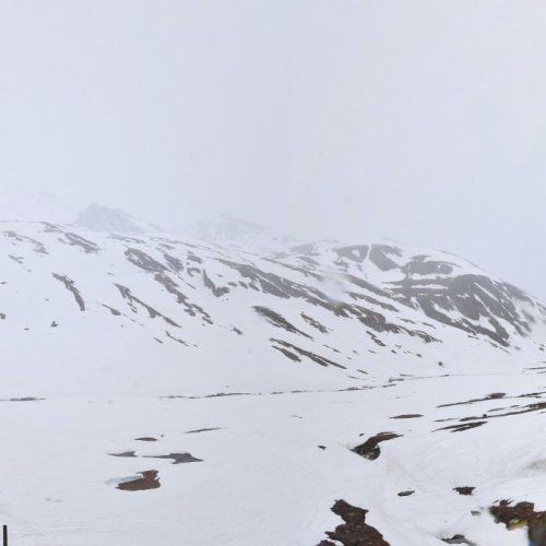 Val d'Isère Refuge du Prariond: A Snowy Mountain Retreat 🏔️