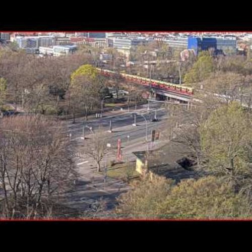 S-Bahnhof Tiergarten Live Cam: Berlin Railway Bridge View