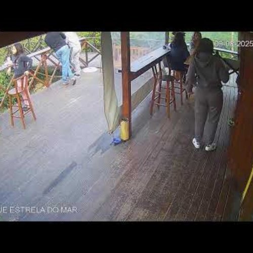 Ponta Brava Itajaí, SC Live Webcam