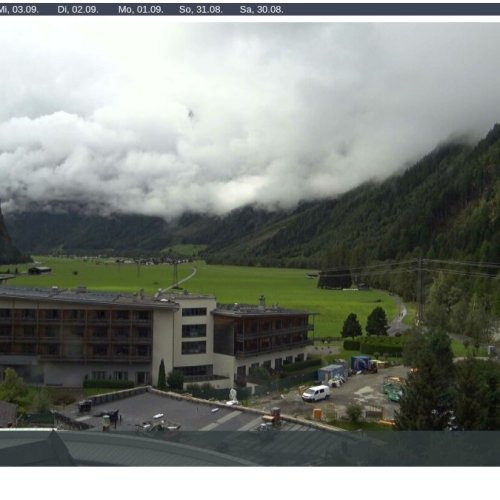 Live Webcam: Ötztal Valley & Aqua Dome Thermal Spa in Längenfeld, Austria