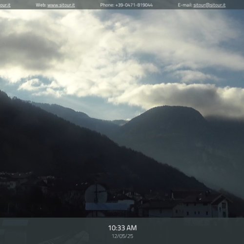 Live Montan, Italy: Dolomite Alpine Village Webcam