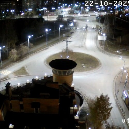 Tomsk Roundabout Live: City Intersection & Urban Views