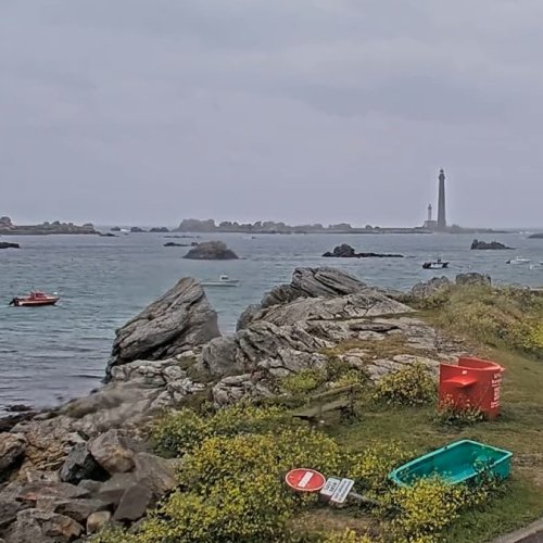 Experience the Breathtaking Views of Les Abers Pointe du Castel Ac'h in Plouguerneau, France