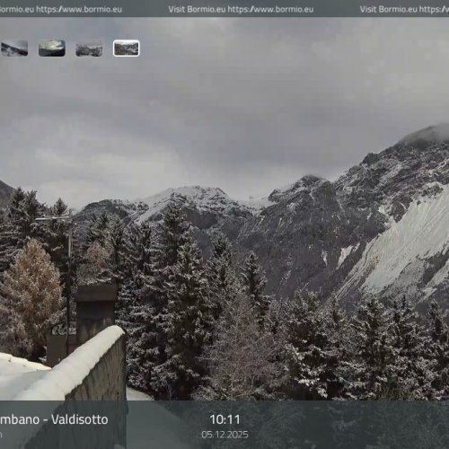 Valdisotto Live Webcam: Oga – San Colombano Mountain Views