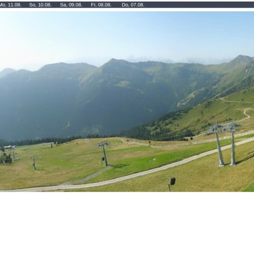 Schattberg Ost Live Webcam: Panoramic Views of Saalbach