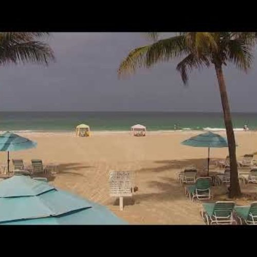 Holmes Beach Gulf Shore Live Webcam: Florida Beach Views