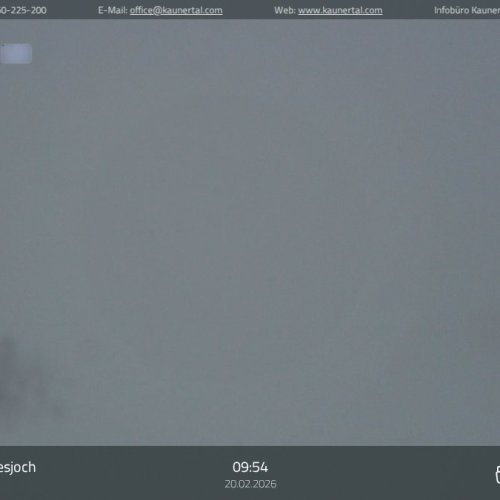 Kaunertal Karlesjoch Live Webcam: Glacier Views & Alpine Adventures