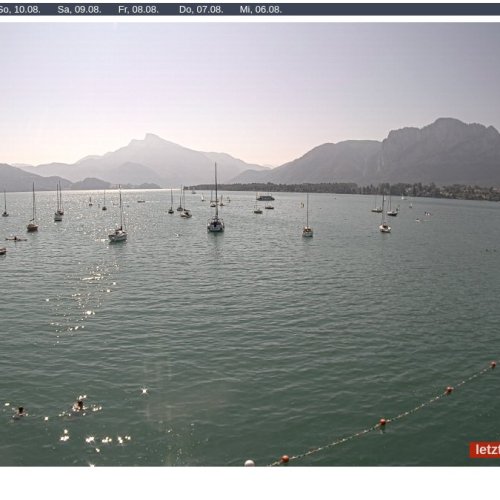 Mondsee Alpenseebad Live Webcam: Lake & Mountains