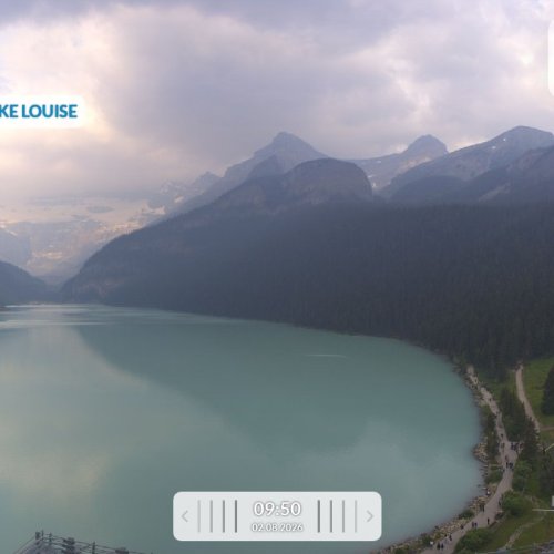 Fairmont Chateau Lake Louise Live Webcam: Canadian Rockies View