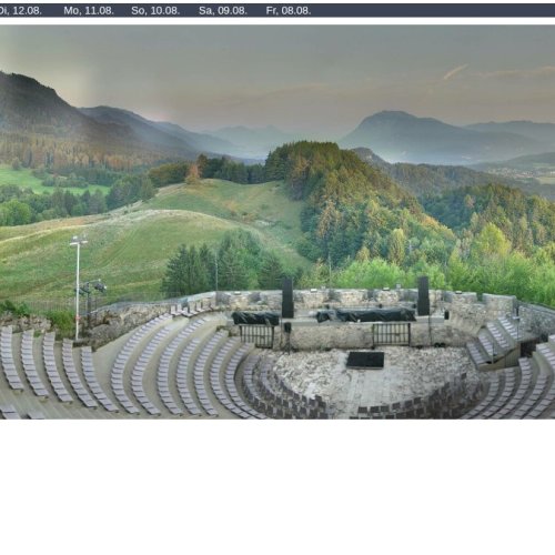 Burgruine Finkenstein Live Webcam: Faaker See Views