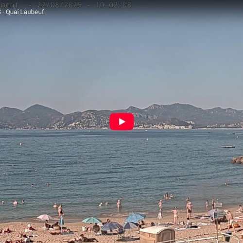 Live Webcam Cannes: Quai Laubeuf Beach & Lérins Islands View