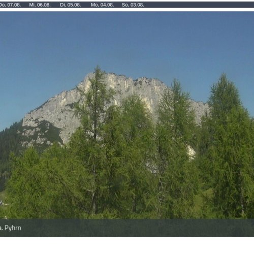 Wurzeralm Live Webcam: Majestic Alpine Views from Spital am Pyhrn