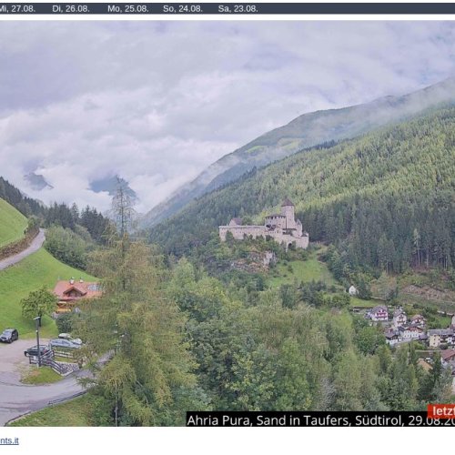 Live Webcam: Sand in Taufers Castle & Ahrntal Valley, South Tyrol