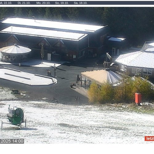 Gerlitzen Mittelstation Kanzelhöhe Webcam: Live Alpine Views