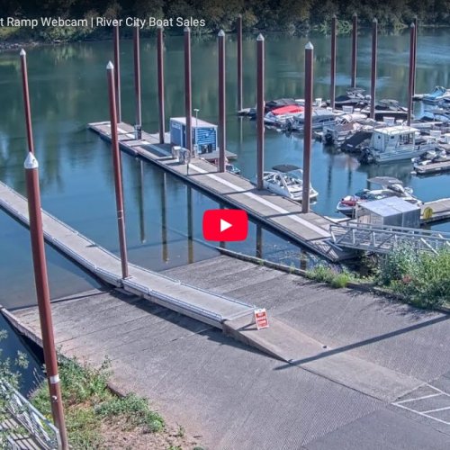 Boones Ferry Marina Live Webcam: Willamette River Boat Ramp