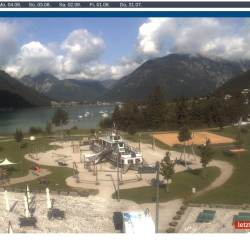 Achensee Live Webcam: Atoll Maurach & Austrian Alps View