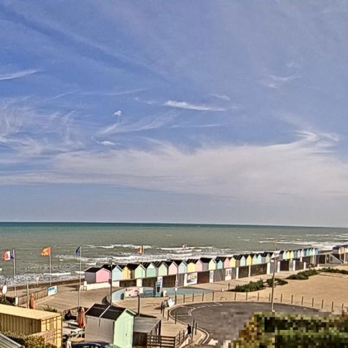 Saint-Aubin-sur-Mer Beach Live Cam: Normandy Coastline View