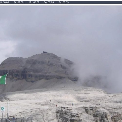Rifugio Maria Sass Pordoi: Live Webcam Views from the Dolomites