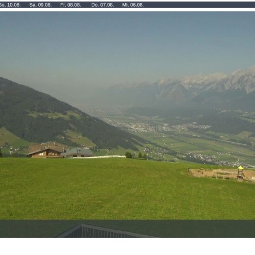 Hüttegglift Weerberg Live: Panoramic Views of the Karwendel Alps