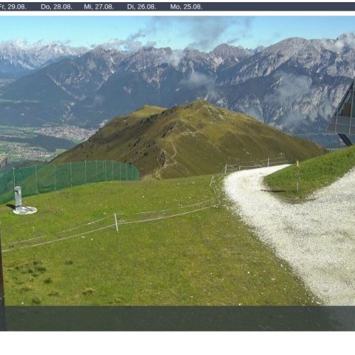 Hoadl-Haus Live Webcam: Panoramic Views of Axamer Lizum & Tyrol Alps