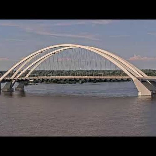 Live View: I-74 Bridge Over the Mississippi River in Moline, Illinois