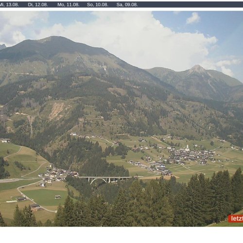 Live Webcam: Lesachtal Valley Views from Frohn, Austria