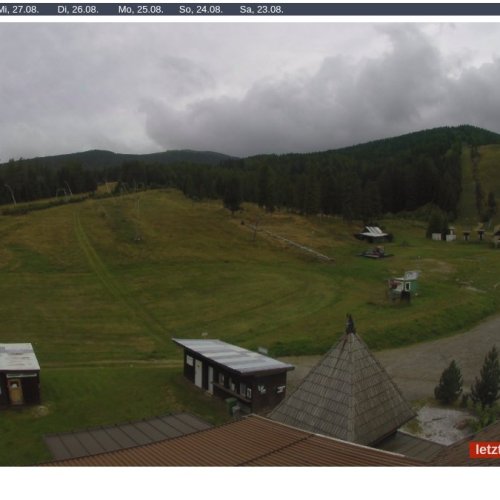Rieseralm Live Webcam: Alpine Views from Steirisches Zirbenland