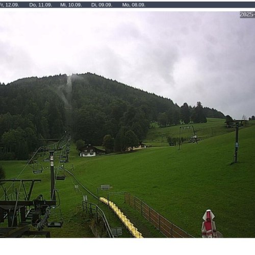 Zinkenlifte Base Station Live Webcam – Hallein, Austria