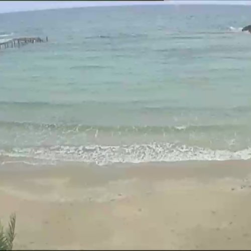 Relax on Denizkizi Beach in Karavás, Cyprus 🌴