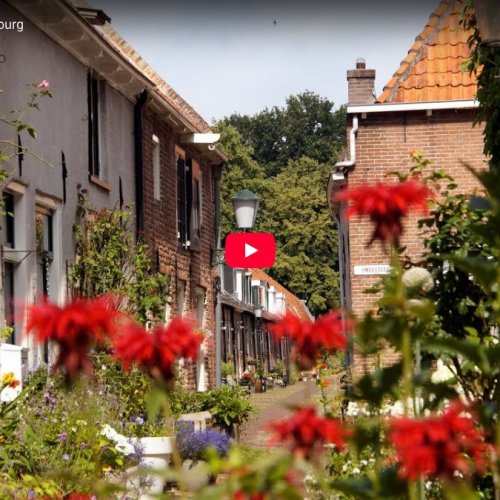 Vischpoort Elburg Live Cam: Historic Dutch Town Views